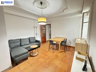 Miete Etagenwohnung in Batallas. Piso en alquiler en la zona de las batallas