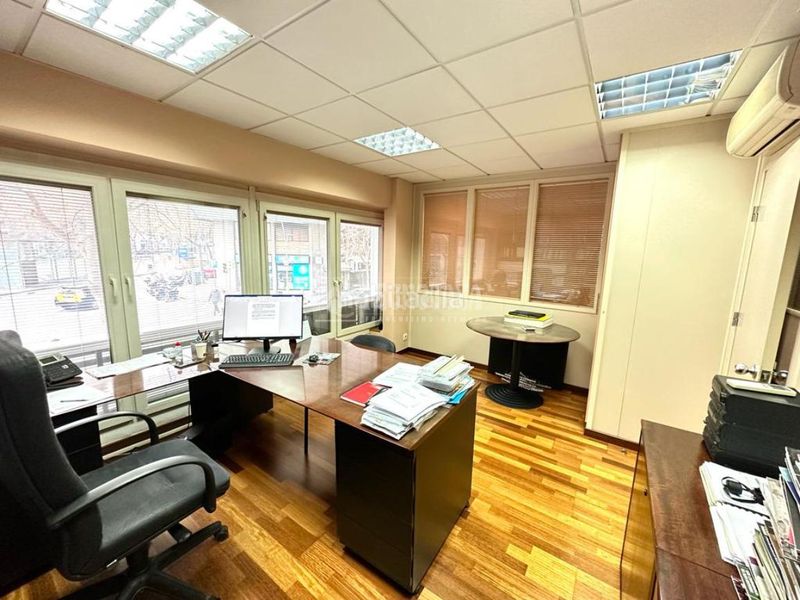 Foto ca3d2a03-233d-43a2-ae58-bc5a54bd883a. Ufficio in La Nova Esquerra de l´Eixample Barcelona
