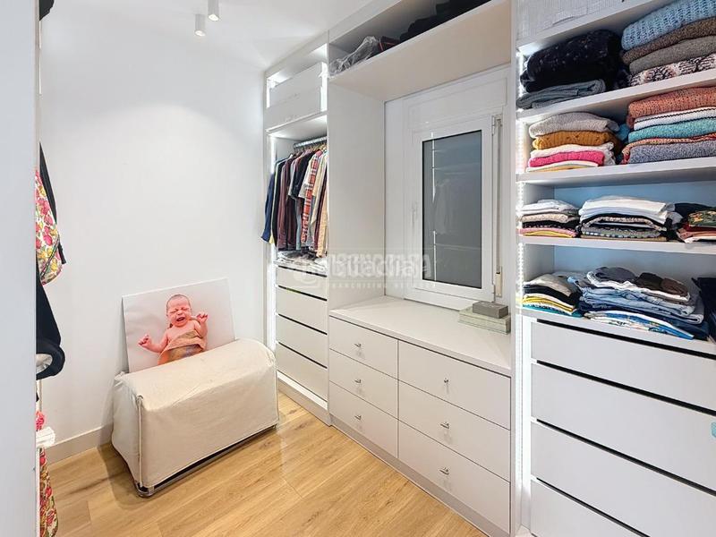 Foto 52e4c026-2ef6-4404-828a-35d10ba30362. Piso  en venta en La Nova Esquerra de l´Eixample Barcelona