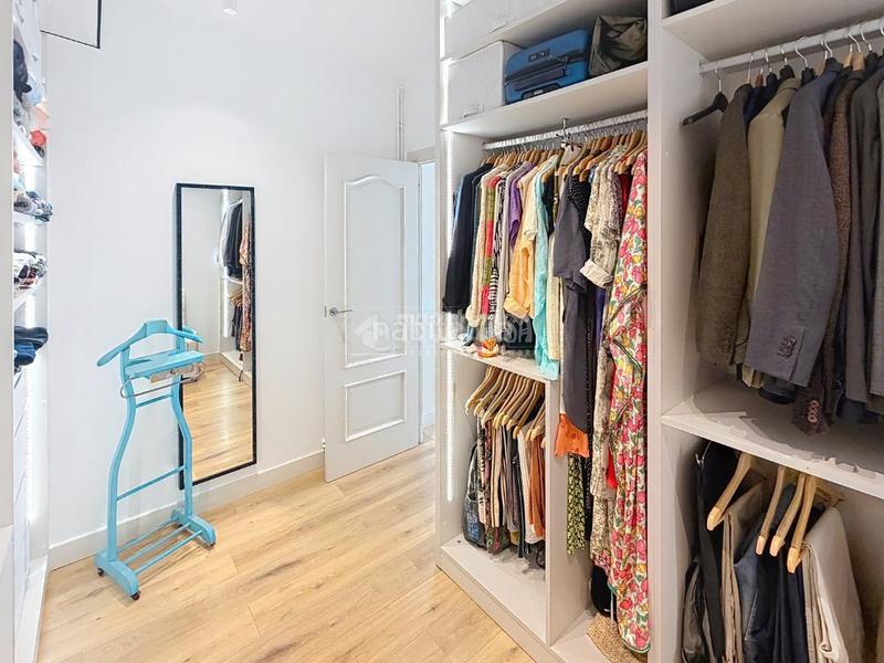 Foto e324c2c0-a90d-4a63-a57f-023ad16d66c5. Piso  en venta en La Nova Esquerra de l´Eixample Barcelona