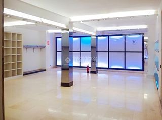 Geschäftsraum in Putget - Farró