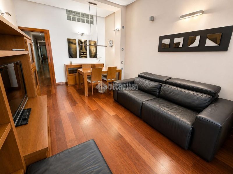 Foto b963b153-5aa9-4a71-9b03-9fbe815f073c. Piso  en venta en La Nova Esquerra de l´Eixample Barcelona