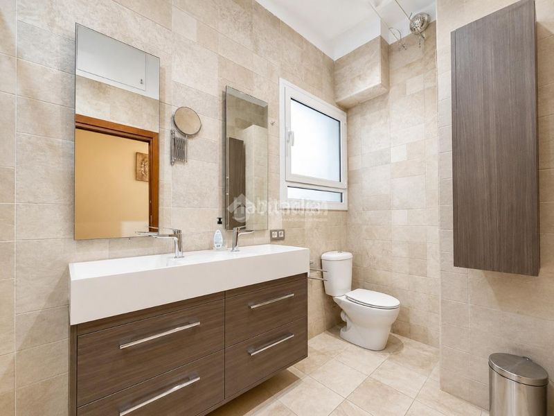 Foto de0d76c2-b2e7-4ae2-a60a-f6db388d3d7b. Piso  en venta en La Nova Esquerra de l´Eixample Barcelona