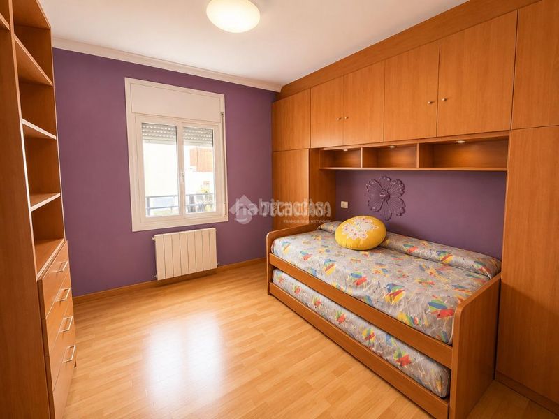 Foto 45143474-80d8-4560-b323-a9854ca5d604. Pis amb calefacció a La Nova Esquerra de l´Eixample Barcelona