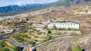 Casa in Carretera enlace arafo la cumbre 41. Exclusiva propiedad en arafo