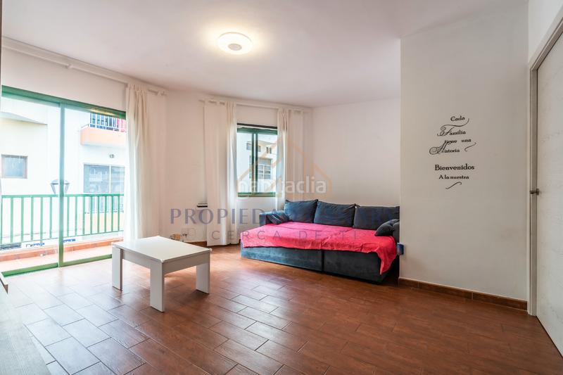 Foto 5aab663f-0d9a-4bbe-97e9-a229b5bbac09. Reihenhaus in calle tinerfe 32 in Longuera - Toscal Realejos (Los)