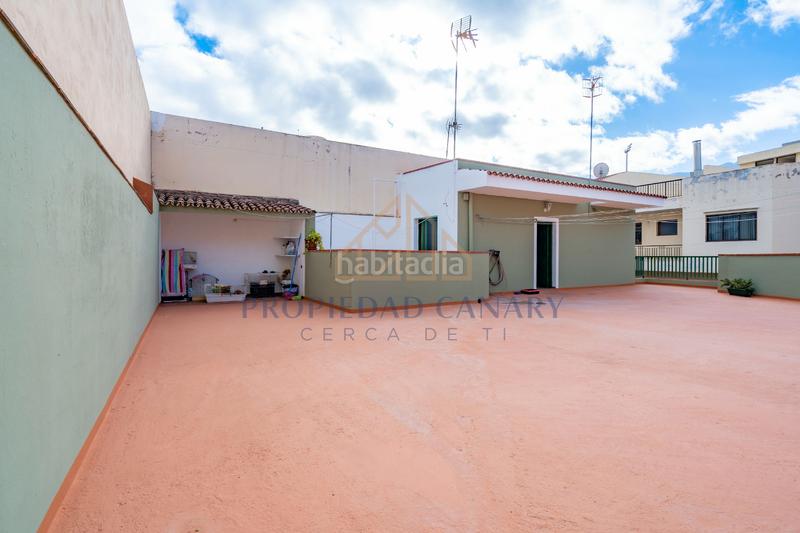 Foto 87896ec4-b941-4c5e-8df7-f18282b024e9. Reihenhaus in calle tinerfe 32 in Longuera - Toscal Realejos (Los)