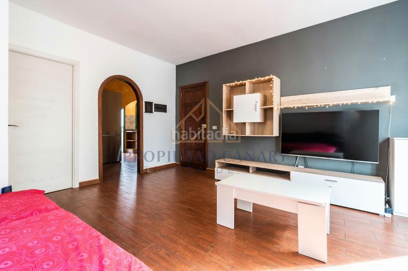 Foto b12d5be7-95b6-45b3-a689-9e3522af4267. Reihenhaus in calle tinerfe 32 in Longuera - Toscal Realejos (Los)