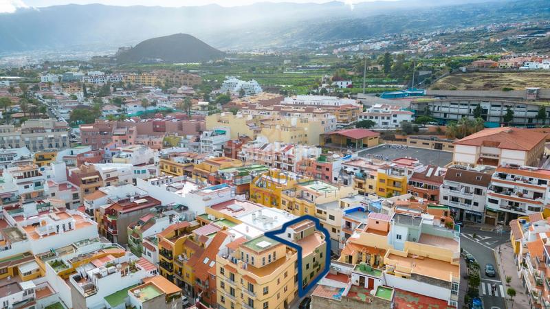 Foto b8257dcd-c263-4279-acc2-a45f0f8f3d79. Reihenhaus in calle tinerfe 32 in Longuera - Toscal Realejos (Los)