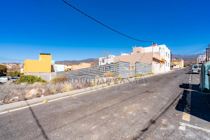 Foto 91584a00-caaf-48df-94fa-47427a05815b. Terreny residencial a n/a a Arico
