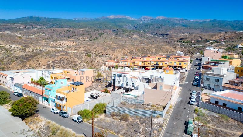 Foto a56839e0-e8a4-49f6-8e63-c61f6dfba71e. Terreny residencial a n/a a Arico
