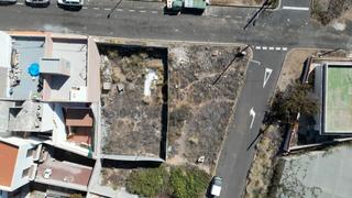 Terreny residencial a Calle el pino 11. Terreno urbano en arico