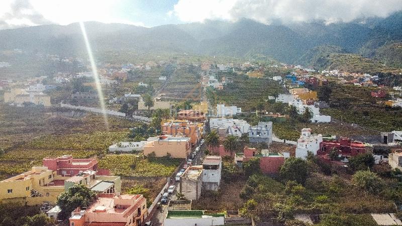 Foto 5666f292-0e3e-4dd6-ad62-01176893d2a5. Casa in calle del pino 60 in Victoria de Acentejo (La)