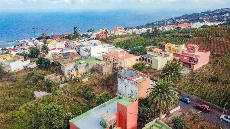 Foto 75793d94-ef6d-4828-b4e9-fa80ef50bffa. Casa in calle del pino 60 in Victoria de Acentejo (La)