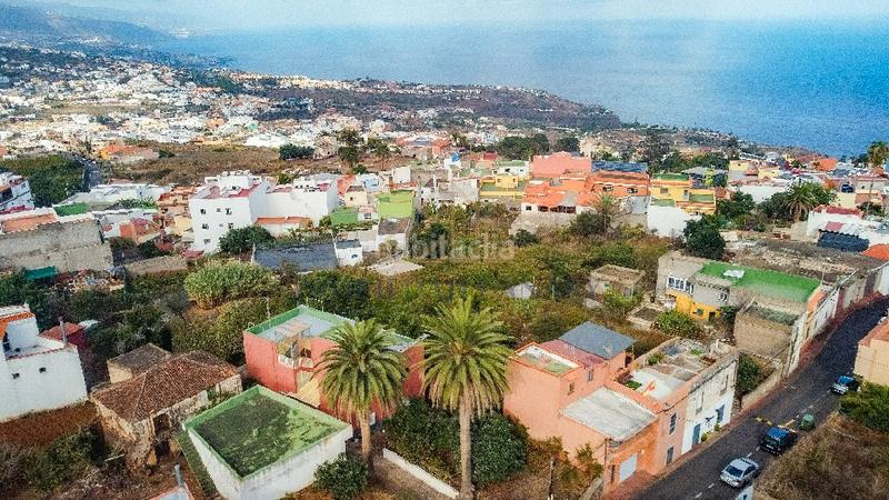 Foto cab50c24-7fde-450a-b104-f7c3e3e3f039. Casa in calle del pino 60 in Victoria de Acentejo (La)