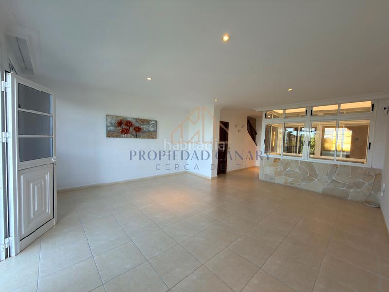 Foto 2b430258-bc77-49c5-874f-bd724c78bc24. Lloguer casa adossada amb aparcament a Centro Orotava (La)