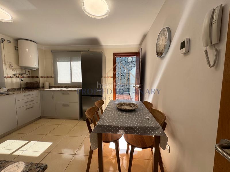 Foto 1ae662c7-d00b-4954-8cda-e6c0d536d4b4. Location maison jumelée avec parking dans La Perdoma - San Antonio - Benijos Orotava (La)