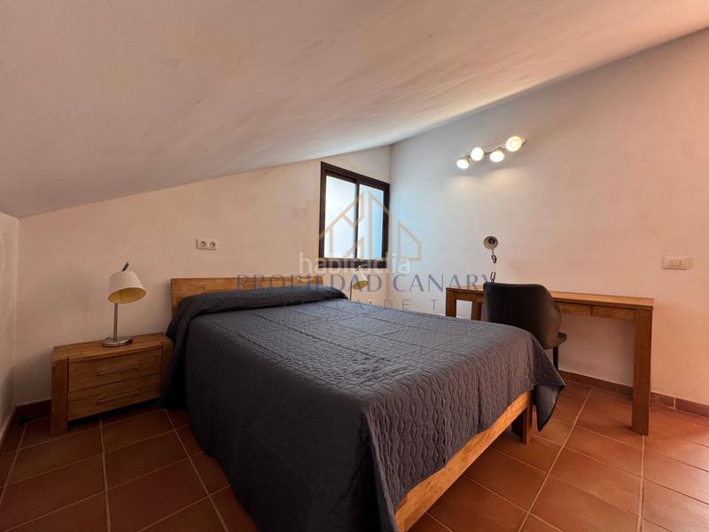 Foto 2cf415a9-4abc-4a16-9f09-552074b75a0a. Rent towny house with parking in La Perdoma - San Antonio - Benijos Orotava (La)