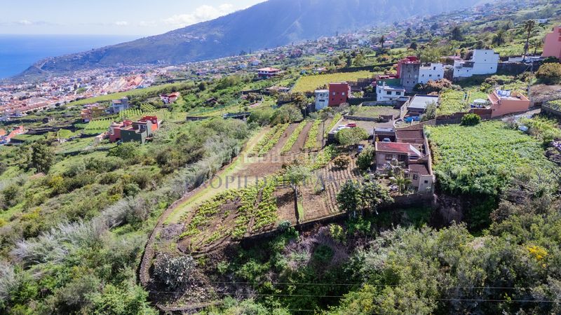 Foto ef5af1ed-6894-49b2-947c-5ae0a43d8cbc. Masia a La Perdoma - San Antonio - Benijos Orotava (La)
