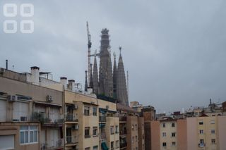 Flat in Sagrada Família. Piso luminoso con vistas a la sagrada familia