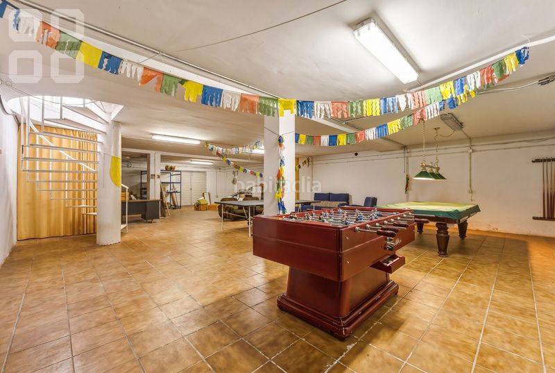 Foto 10cf1e4f-78c7-4721-9c7a-bf3f6bbd230f. Casa amb xemeneia calefacció aparcament piscina a Caldes d´Estrac