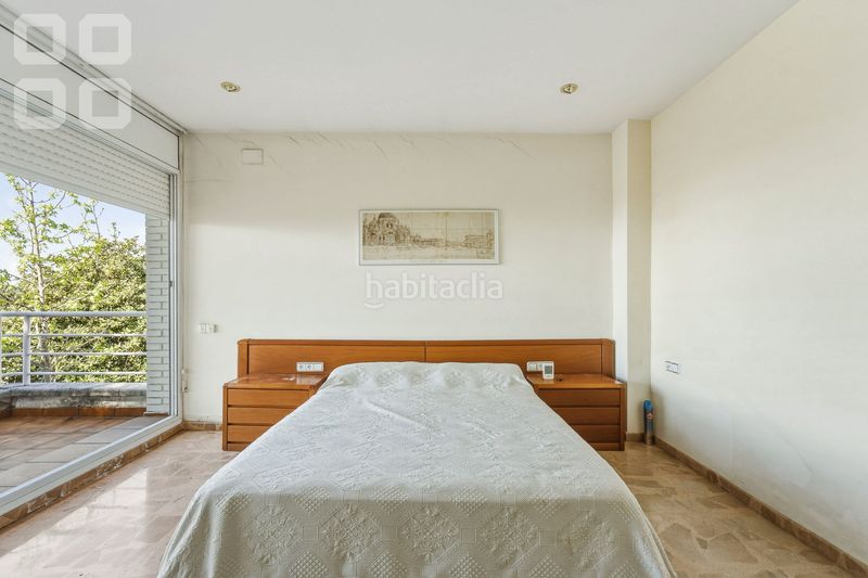 Foto f5e1998e-13f0-4d9b-b82a-b0fe5894f2ef. Casa amb xemeneia calefacció aparcament piscina a Caldes d´Estrac