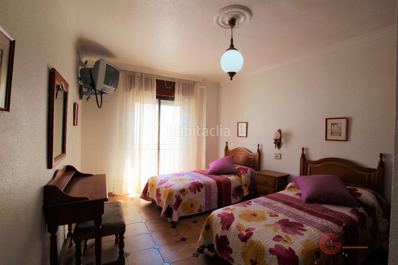 Foto 6f329718-bd73-4619-ab86-56d22d5ac52e. Edificio hotel en Centro Salobreña