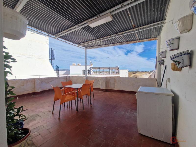 Foto 49b091f8-0079-4634-885a-9bb2b3977568. Casa  en Centro Salobreña