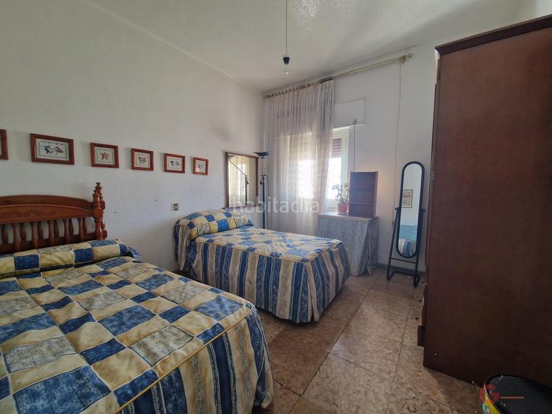 Foto 500facfd-d495-4b8f-ac96-1abc0753e650. Casa  en Centro Salobreña