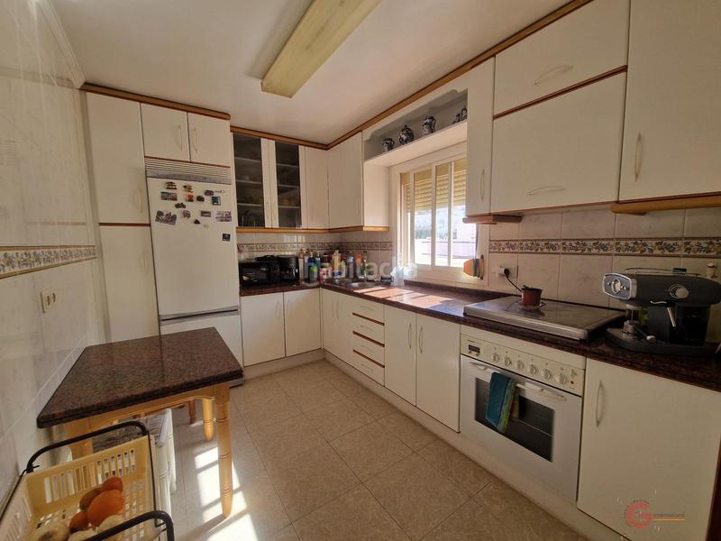Foto da3f789c-1423-40b4-80b0-23d16b00884b. Casa  en Centro Salobreña