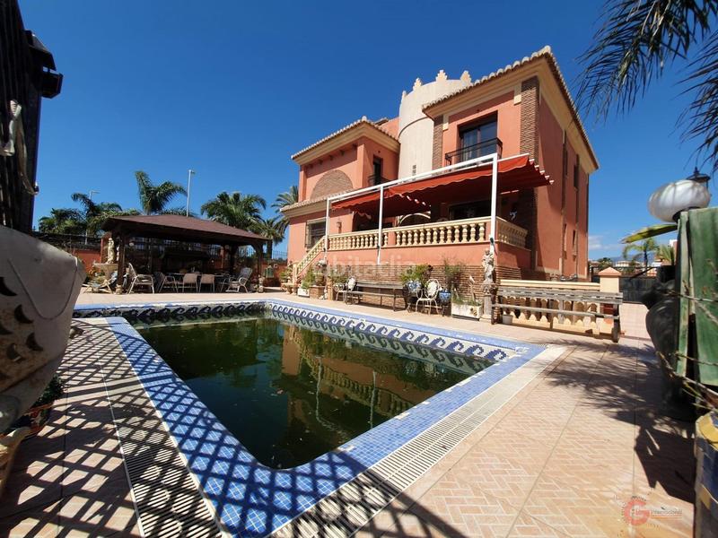 Foto 9599a571-d832-48d2-b222-567b96763386. Chalet  en Playa de Granada Motril