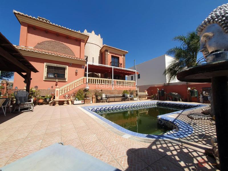 Foto f03ca988-850b-4de0-810a-36478d841639. Chalet  en Playa de Granada Motril