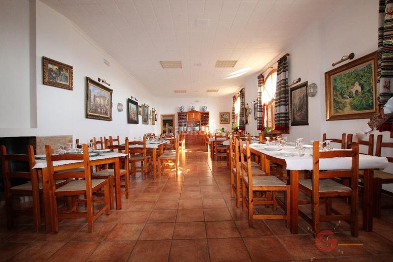 Foto ca2ec2a7-c8b5-4122-9e07-5c3dbd2cf1dd. Edifici a Pórtugos