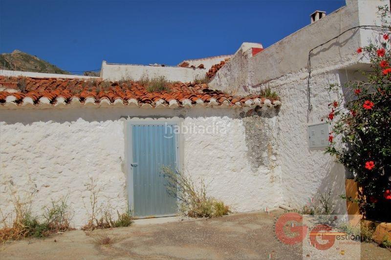 Foto ede027fa-6712-4599-9cb3-357dc31ab6c5. Casa  en Vélez de Benaudalla