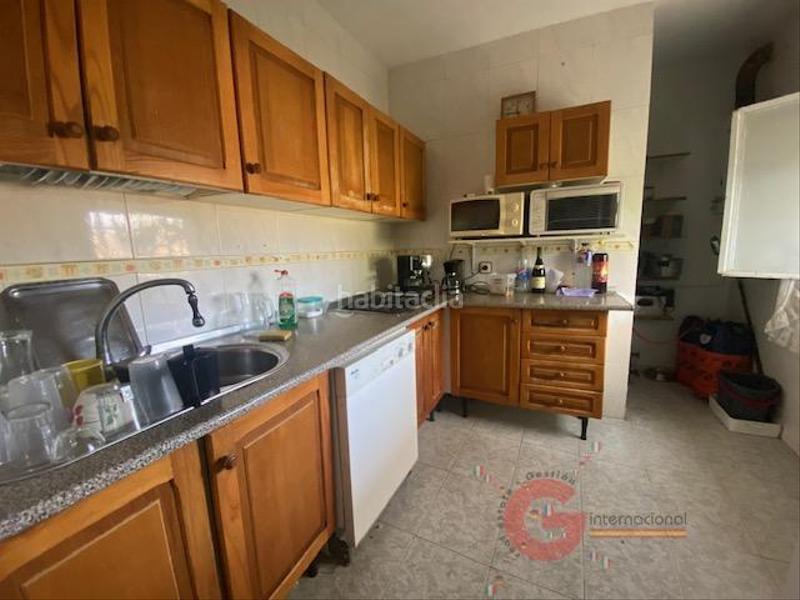 Foto 1802c492-9b79-4a0a-bb39-28b7e472d83c. Chalet with parking pool in Viña Málaga Torre del Mar