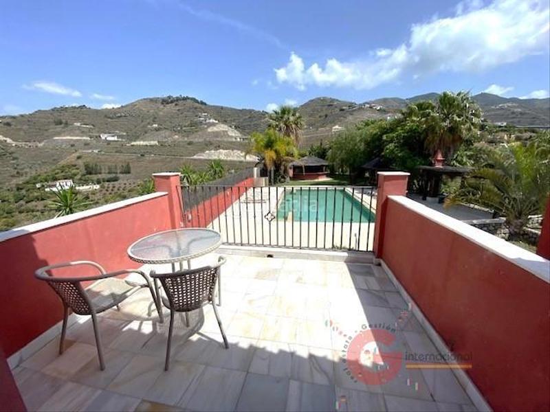 Foto 2faaeeae-d09e-4d8e-991b-94be6fb83ae0. Chalet  en Torrecuevas - Lomas del Gato Almuñécar