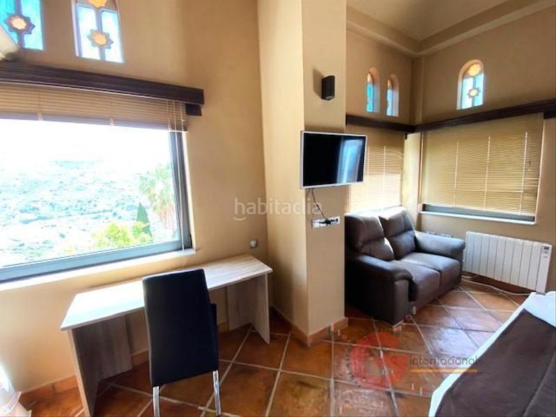 Foto f7c67b1f-6e74-4605-9150-d7af7e00c6dd. Chalet  en Torrecuevas - Lomas del Gato Almuñécar