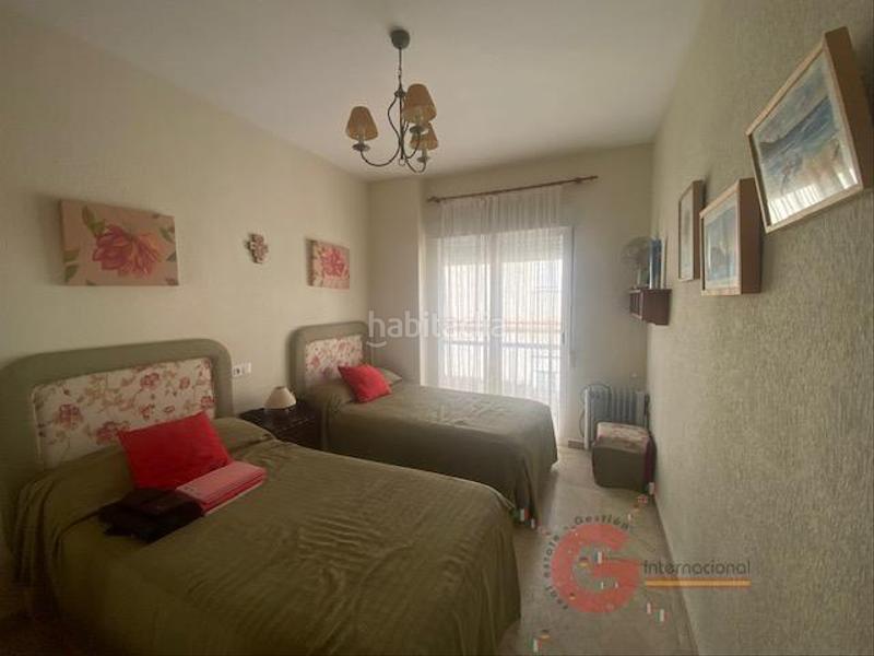 Foto fbef29d8-6d3e-4b82-86ec-476ec5375715. Piso  en Almuñecar centro Almuñécar
