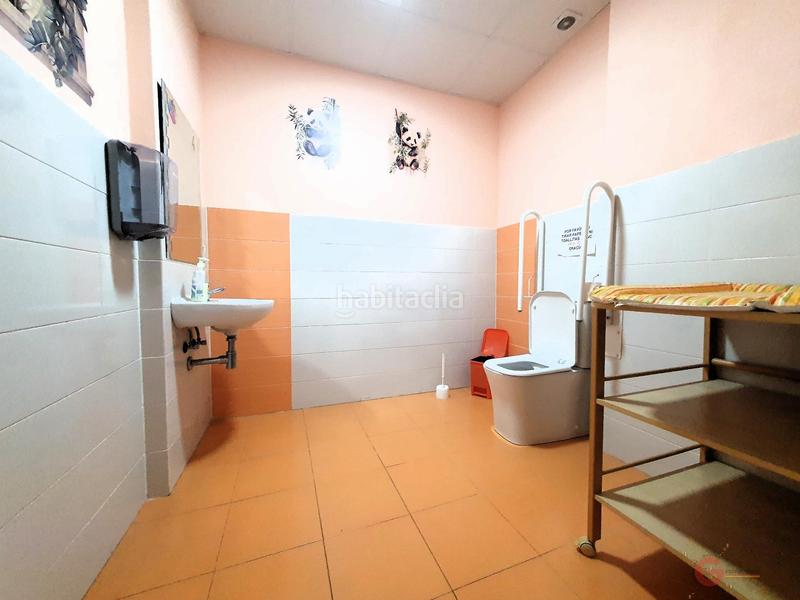 Foto f129b9c5-88d2-4eb2-9abd-21d466dede46. Local comercial local en Motril ciudad Motril