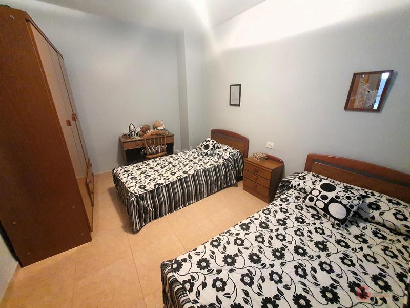Foto ca5e1d9e-f99f-419c-9e35-7053e90235f9. Casa  en Motril ciudad Motril