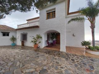 Masia a Ítrabo. Itrabofinca rustica