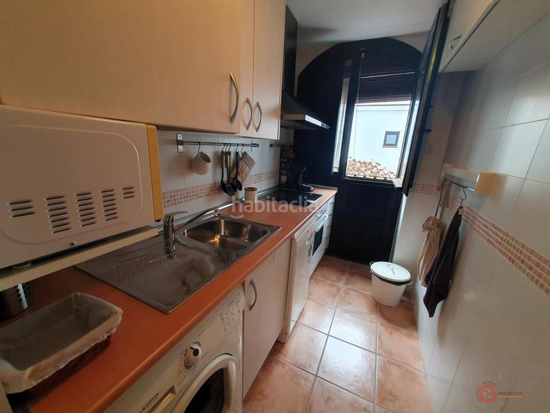Foto ebd6d061-0681-4107-893b-7bdaf7a3ca08. Piso  en Vélez de Benaudalla