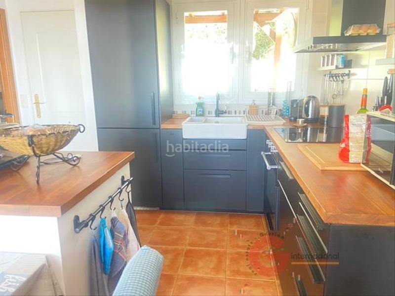 Foto 526630e8-483b-4700-adb2-b8eb4be6a454. Chalet la herradurachalet en Urb. San Antonio Almuñécar