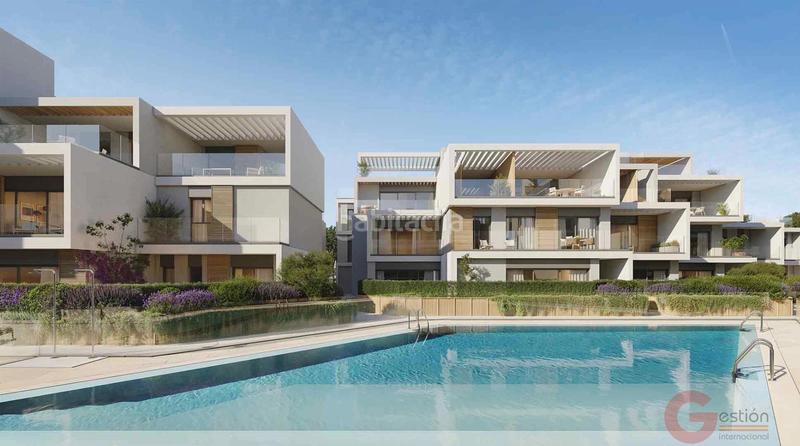 Foto 5cb3a73c-8891-4991-ad4e-611278cc5dd4. Attico con parcheggio piscina in Nueva Andalucía centro Marbella