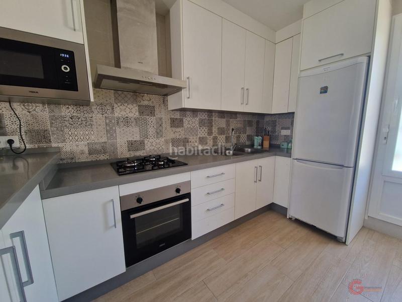 Foto adf6dc25-88a6-45b0-a5da-49813a5b0734. Bauernhof mit pool in Centro Salobreña