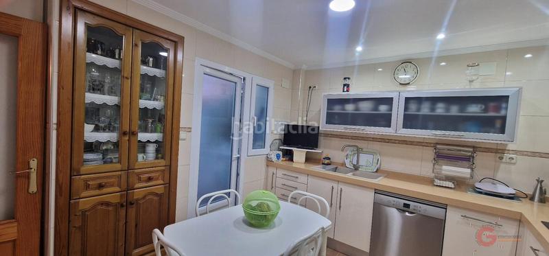 Foto 464553e1-ab1c-41c2-b9f3-26e02f28716d. Casa  en Motril ciudad Motril