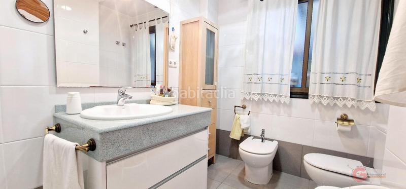 Foto a180d0f3-975b-42d3-8365-ab34e489718d. Casa  en Motril ciudad Motril