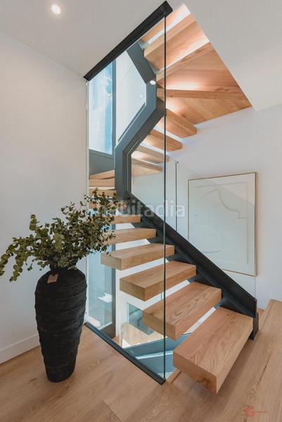 Foto 2fbee314-263b-4bd7-8b0d-ea913e0d8997. Chalet villa en Río Real Marbella