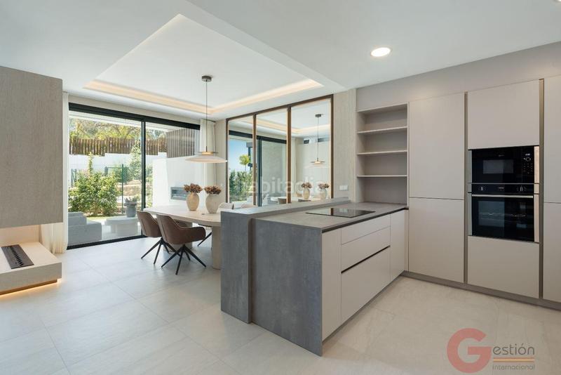 Foto 81d072c3-269b-4d25-8172-5672272c0874. Chalet villa en Río Real Marbella