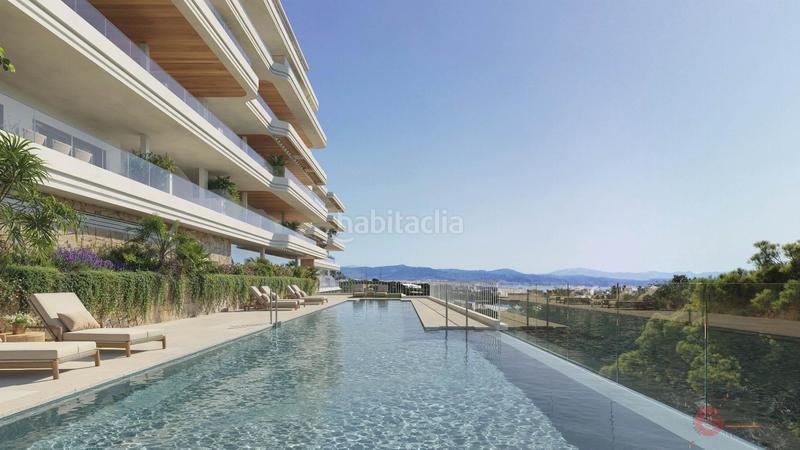 Foto 01ec6b3e-9a5f-46dd-ac10-d1248420ed60. Piso  en El Pinillo Torremolinos